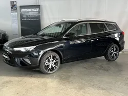 Schwarz pebble black(m) metallic Gebraucht 2023 MG MG5 EV Luxury Kombi | € 29.900 (Teuer)