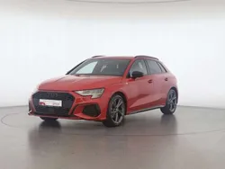 Rot Gebraucht 2023 Audi A3 Sportback S-Line Limousine | € 33.490 (Teuer)