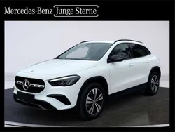 Weiß Gebraucht 2023 Mercedes GLA180 SUV | € 38.990 (Fairer Preis)