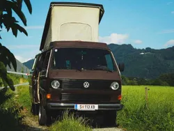 Braun Gebraucht 1984 VW T3 California Van | € 11.990