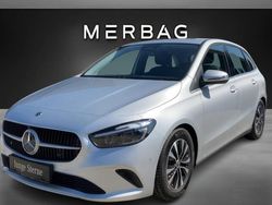 Grau Gebraucht 2024 Mercedes B180 Van / Kleinbus | € 31.990 (Fairer Preis)