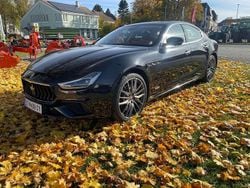 Schwarz Gebraucht 2018 Maserati GranSport Coupé | € 37.000