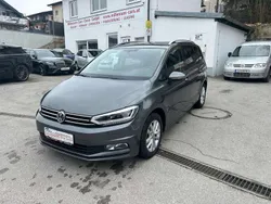 Grau Gebraucht 2016 VW Touran Comfortline Van / Kleinbus | € 17.490 (Fairer Preis)