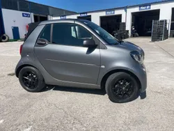 Grau Gebraucht 2017 Smart ForTwo Cabrio Passion Cabrio | € 15.000