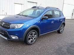 Blau Gebraucht 2020 Dacia Sandero Stepway Limousine | € 10.880 (Fairer Preis)