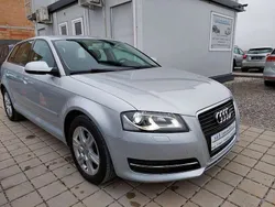 Silber Gebraucht 2012 Audi A3 Sportback Limousine | € 9.990 (Fairer Preis)