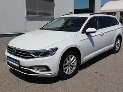 Weiß Gebraucht 2023 VW Passat Business Kombi | € 27.950 (Fairer Preis)