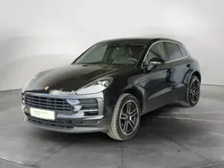 Schwarz metallic Gebraucht 2019 Porsche Macan SUV | € 49.900