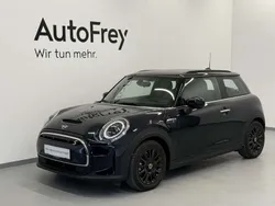 Schwarz Gebraucht 2022 Mini Cooper SE Kleinwagen | € 18.880 (Guter Preis)