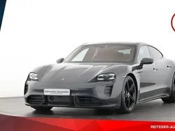 Grau Gebraucht 2020 Porsche Taycan Turbo S Limousine | € 89.990