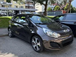 Gebraucht 2014 Kia Rio Limousine | € 5.800 (Fairer Preis)