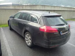 Schwarz Gebraucht 2011 Opel Insignia Cosmo Kombi | € 4.000 (Guter Preis)