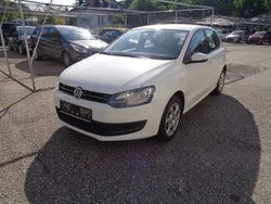 Weiß Gebraucht 2014 VW Polo Limousine | € 6.480 (Guter Preis)