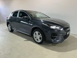 Grau Gebraucht 2020 Kia XCeed Gold SUV | € 18.990 (Fairer Preis)
