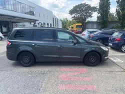 Grün Gebraucht 2015 Ford Galaxy Trend Van / Kleinbus | € 12.000 (Guter Preis)