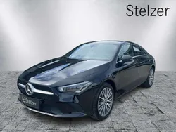 Schwarz Gebraucht 2022 Mercedes CLA250 Progressive Limousine | € 28.900