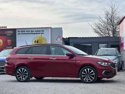 Rot Gebraucht 2017 Fiat Tipo Lounge Kombi | € 6.990 (Superpreis)