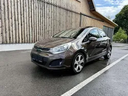 Braun Gebraucht 2012 Kia Rio Spirit Kleinwagen | € 7.490 (Teuer)