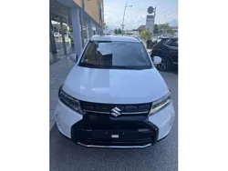 Weiß Neu 2024 Suzuki Vitara SUV | € 26.490 (Fairer Preis)