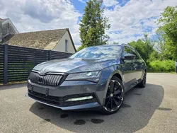 Grau Gebraucht 2020 Skoda Superb SportLine Kombi | € 14.900 (Fairer Preis)