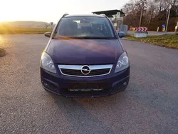 Blau Gebraucht 2006 Opel Zafira Style Van / Kleinbus | € 790 (Superpreis)