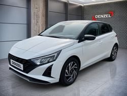 Atlas white / schwar Gebraucht 2024 Hyundai i20 Comfort Limousine | € 19.990 (Fairer Preis)