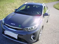 Grau Gebraucht 2023 Kia Stonic SUV | € 18.500 (Fairer Preis)
