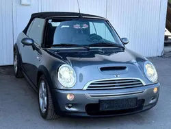 Grau Gebraucht 2005 Mini Cooper S Cabriolet Cabrio | € 5.600