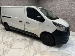 Weiß Gebraucht 2018 Renault Trafic Komfort Van | € 4.390