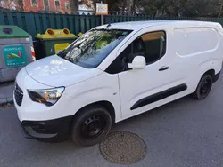 Weiß Gebraucht 2020 Opel Combo Van / Kleinbus | € 10.700 (Superpreis)