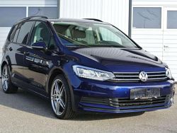 Blau Gebraucht 2018 VW Touran Comfortline Van / Kleinbus | € 17.880 (Fairer Preis)