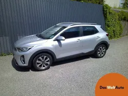 Silber metallicperleffekt Gebraucht 2022 Kia Stonic Silver SUV | € 14.750 (Guter Preis)