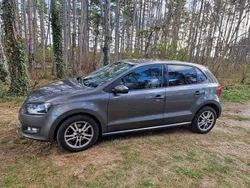 Grau Gebraucht 2011 VW Polo Highline Limousine | € 6.900 (Fairer Preis)