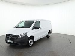 Arktikweiß Gebraucht 2021 Mercedes Vito Van / Kleinbus | € 23.990 (Superpreis)