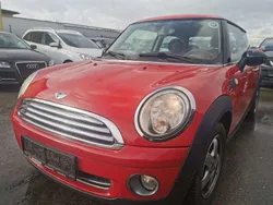 Rot Gebraucht 2007 Mini ONE Kleinwagen | € 1.650 (Superpreis)