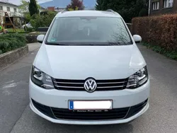 Weiß Gebraucht 2016 VW Sharan Business Van / Kleinbus | € 24.990