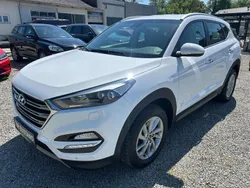 Weiß Gebraucht 2015 Hyundai Tucson Style SUV | € 14.900