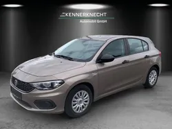 Braun Gebraucht 2017 Fiat Tipo Pop Limousine | € 9.500 (Etwas zu teuer)