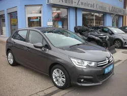 Grau Gebraucht 2015 Citroën C4 Feel Limousine | € 7.850 (Etwas zu teuer)