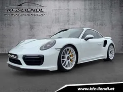 Weiß Gebraucht 2017 Porsche 911 Turbo S Coupé | € 189.900