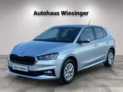 Silber metallic Gebraucht 2024 Skoda Fabia Essence | € 16.490 (Guter Preis)
