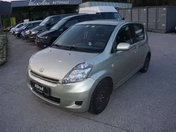 Silber Gebraucht 2010 Daihatsu Sirion Kleinwagen | € 1.490