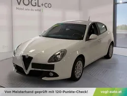 Weiß Gebraucht 2017 Alfa Romeo Giulietta Super Kleinwagen | € 11.950 (Fairer Preis)