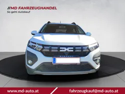 Weiß Gebraucht 2025 Dacia Sandero Expression Kleinwagen | € 17.890 (Guter Preis)