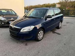 Blau Gebraucht 2010 Skoda Fabia Kombi | € 2.150 (Guter Preis)