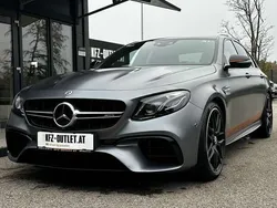 Grau Gebraucht 2018 Mercedes E63 AMG AMG Limousine | € 105.000