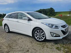Weiß Gebraucht 2013 Hyundai i40 Premium Kombi | € 5.300 (Fairer Preis)