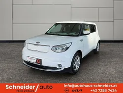 Weiß Gebraucht 2017 Kia Soul EV 2 SUV | € 10.555 (Guter Preis)