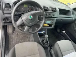 Silber Gebraucht 2010 Skoda Fabia Classic Limousine | € 4.000 (Superpreis)