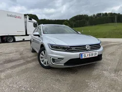 Silber Gebraucht 2016 VW Passat GTE Kombi | € 13.999 (Guter Preis)